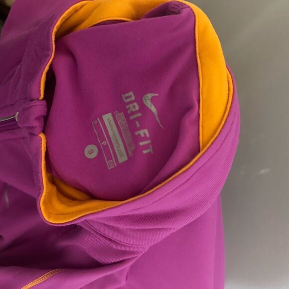 Nike DriFit Womens Small Pink/Orange Half ZIP Running Pullover - Picture 6 of 7